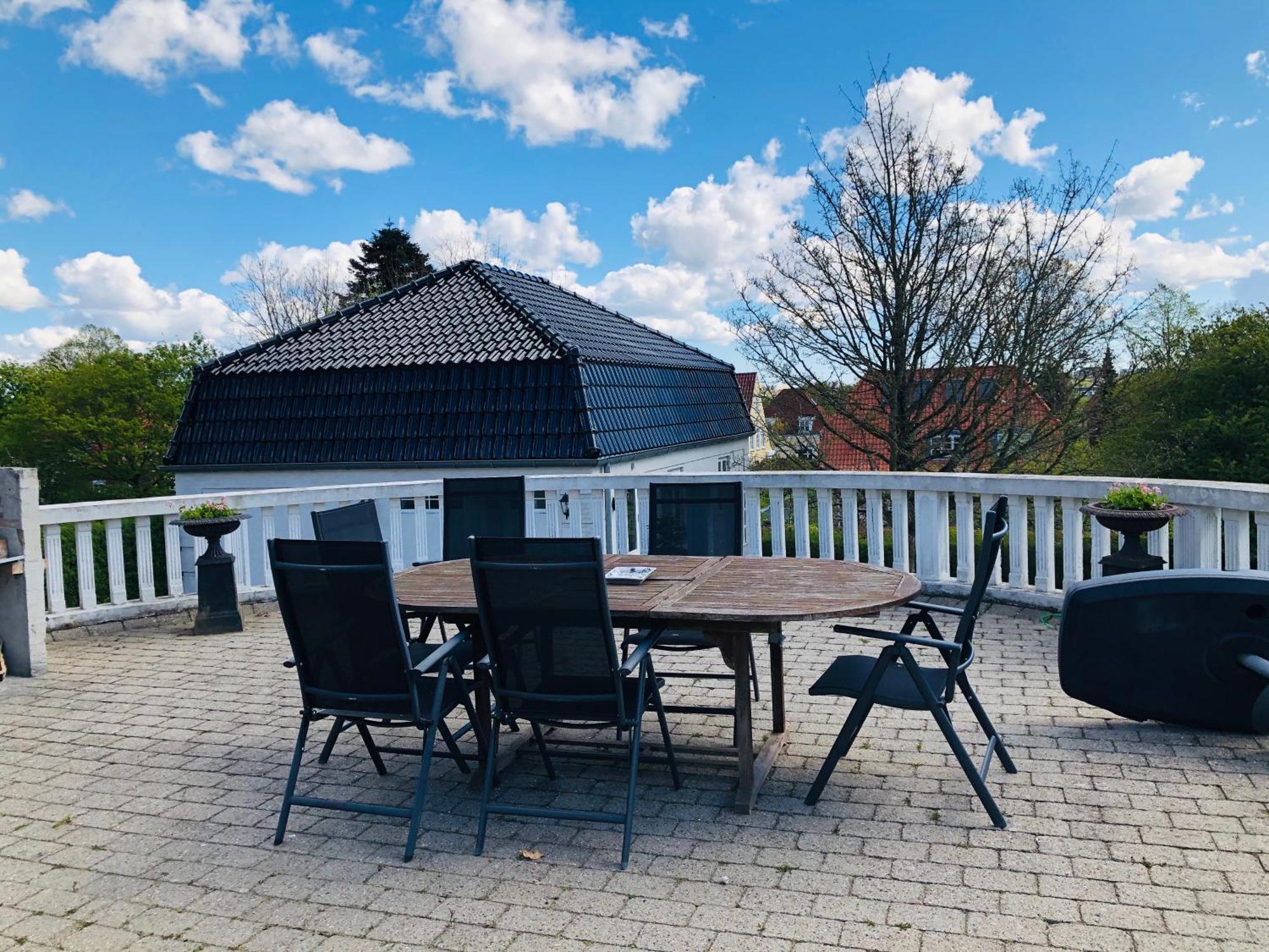 Aday - 2 Bedroom Apartment Close To Aalborg Hospital Eksteriør bilde